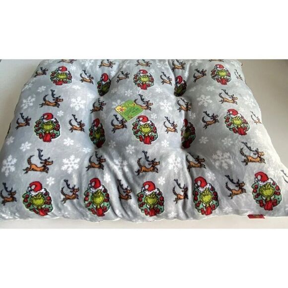 Dr. Seuss The Grinch And Max Dog Pet BED Super Soft Christmas 36 X 27 X 3” NEW - Picture 2 of 16